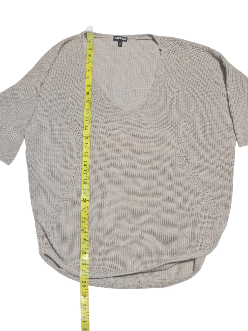 Express Oversized Taupe V-Neck Knit Dropped Shoulder Sweater Size Small - Picture 6 of 8